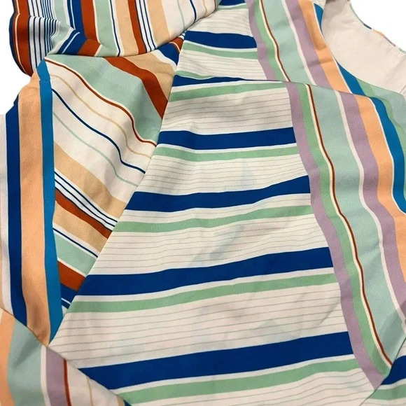 Black Halo Jodee Mini Dress in Frosty Striped Sheath Dress 12 - Picture 3 of 10